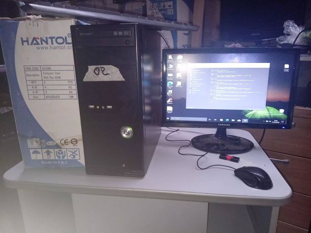 PC02 Foxconn G31MX + Monitor Samsung LED 19"
