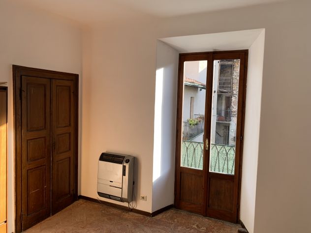 Appartamento con luminosa veranda in casa di ringhiera - Foto 4