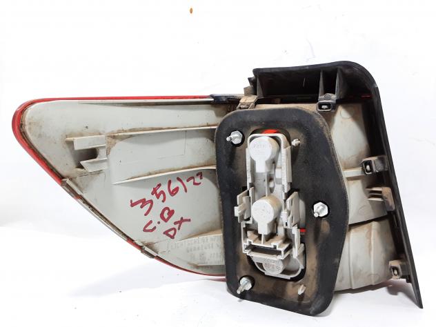 STOP FANALE POSTERIORE DESTRO MERCEDES Classe B W245 1° Serie OM 640.940 (0511) - Foto 3