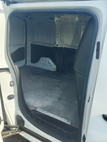 Peugeot Partner BlueHDi 130 EAT8 S&S PL Furgone Premium - Foto 6