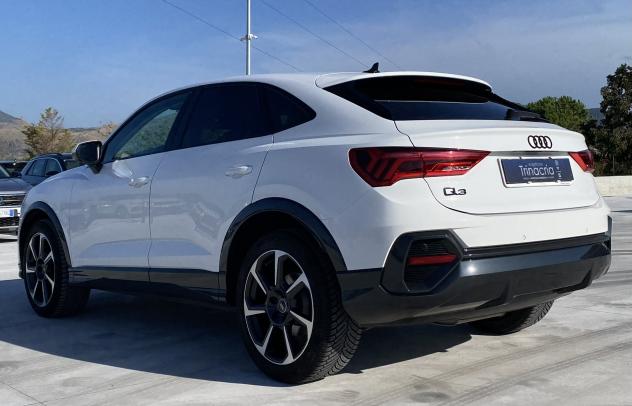 Audi Q3 SPB Business Plus 2.0 TDI 150CV S-Tronic 35 - Foto 6