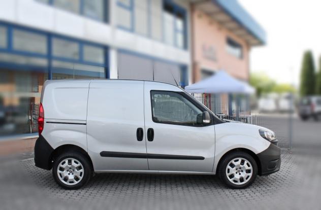 Fiat Dobl1.6 MJT 120CV S&S PC-TN Cargo Lounge - Foto 3
