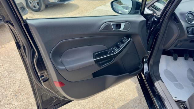 Ford Fiesta 1.0 EcoBoost 100CV 5 porte Titanium - Foto 9