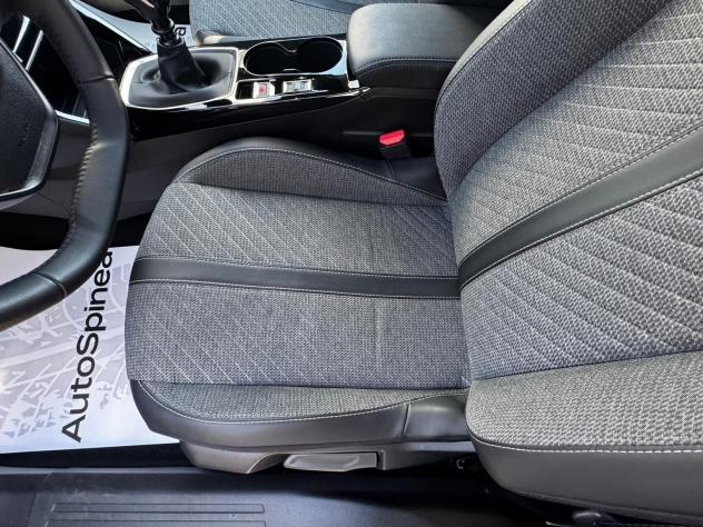 Peugeot 2008 PureTech 100 Allure S/S #carplay #sensparkant+post - Foto 8