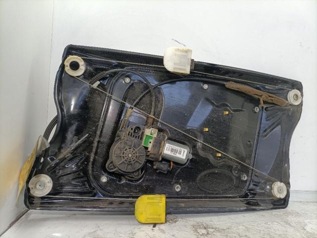 MECCANISMO ALZAVETRO ANT. DX LAND ROVER Freelander 2° Serie LR060134 224DT (0306)