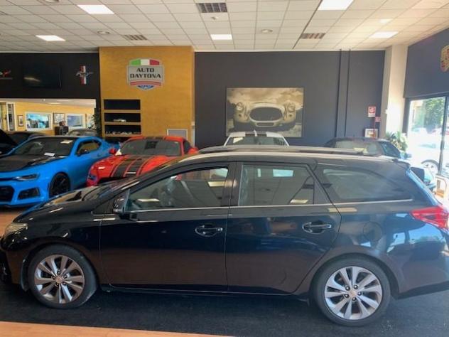 TOYOTA Auris Touring Sports 2.0 D-4D LOUNGE rif. 24069636 - Foto 3