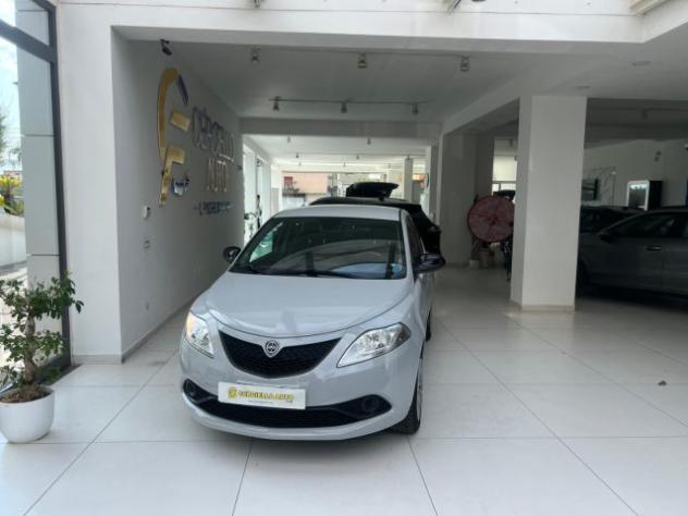 LANCIA Ypsilon 1.2 69 CV 5 porte Gold tua da €99,00 rif. 23878653 - Foto 2