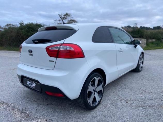 KIA Rio 1.4 CRDi 3p. Cool GUIDABILE DAI NEOPATENTATI rif. 24008546 - Foto 6
