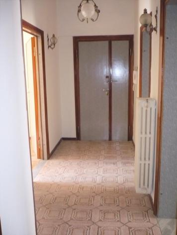 Appartamento in vendita a Colle di Val d'Elsa 90 mq Rif: 404985 - Foto 2