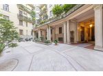 Attico / Mansarda di 275 m² con più di 5 locali in vendita a Milano