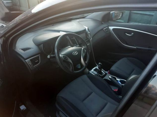 Ricambi vari Hyundai I30 1.6 CRDI del 2012 - Foto 4
