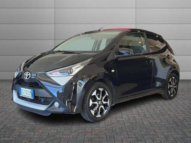 TOYOTA Aygo Connect 1.0 VVT-i 72CV 5 porte x-business rif. 23804384