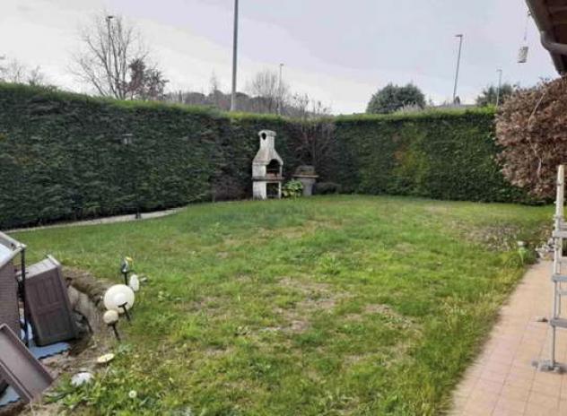 384/2025 U BS - Appartamento, corte esclusiva ed autorimessa in asta a Rovato - Foto 5