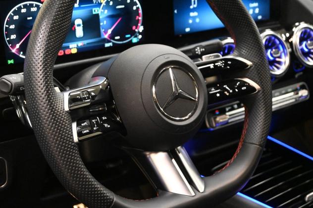 MERCEDES GLA (H247) GLA 200 Automatic AMG Line Premium - Foto 9