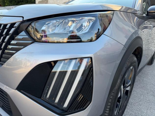 Peugeot 2008 BlueHDi 130 S&S EAT8 Allure - Foto 10