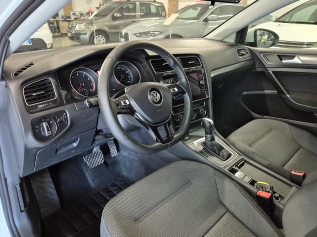 Volkswagen Golf 1.0 TSI 110 CV DSG 5p. Business ** tagliandi ** - Foto 5