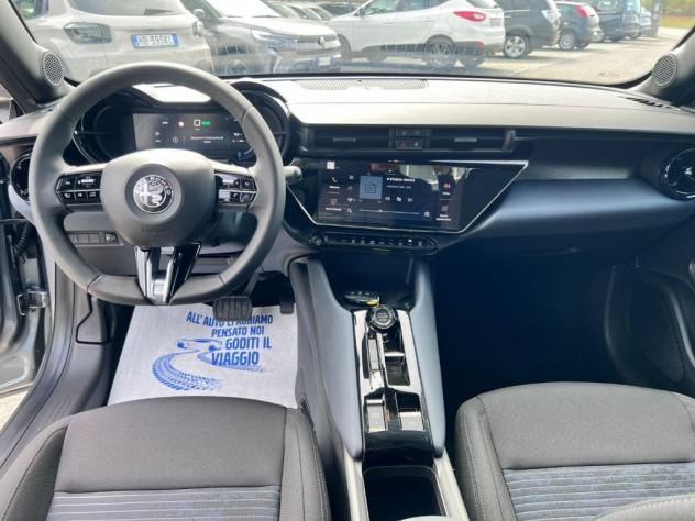 Alfa Romeo Junior 156 CV BEV - Foto 9