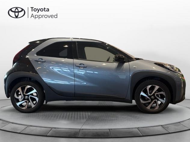 Toyota Aygo X 1.0B (72 CV) Trend S-CVT - Foto 4