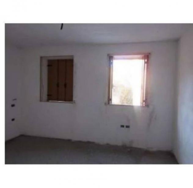 Immobile in asta di 481 m², box auto in vendita a Lusiana Conco - Foto 10