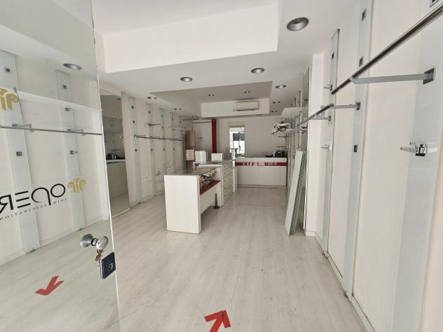 1 Vetrina in vendita a Sarzana - Foto 3