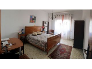 RIONE ALTO ZONA OSPEDALIERA 2 AMPIE CAMERE SINGOLE