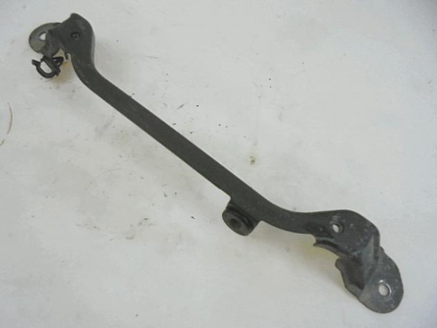 SUPPORTO SERBATOIO YAMAHA YP MAJESTY 250 ( 1999 - 2006 ) 5GM241910000 FUEL TANK BRACKET