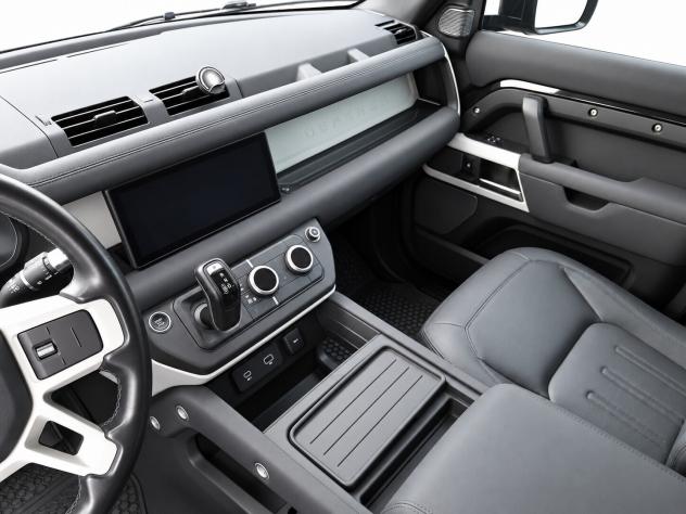 Land Rover Defender 110 3.0D I6 200 CV AWD Auto SE - Foto 5