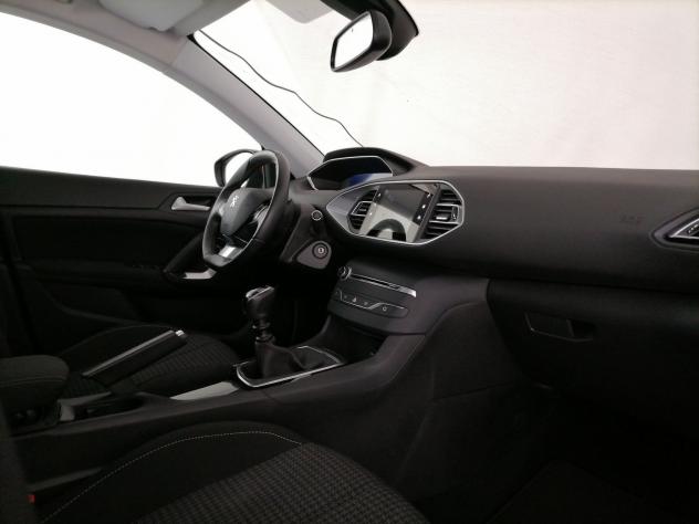 Peugeot 308 SW 1.5 bluehdi Active Business s&s 130cv my20 - Foto 7