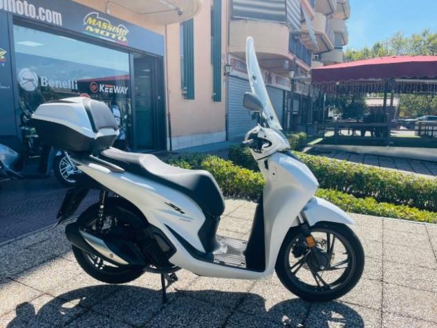 HONDA SH 150 TUTTO INCLUSO ANCHE PASSAGGIO! MINI RATE rif. 24160667 - Foto 10