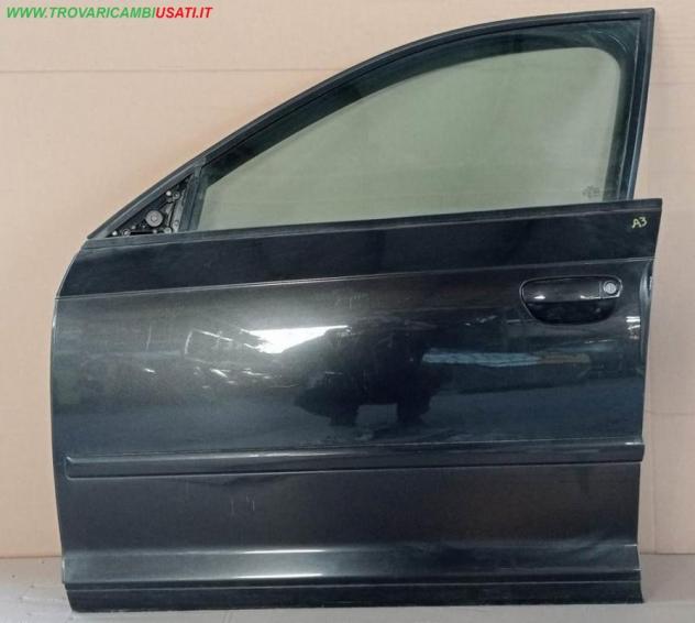 PORTA ANT.S. GRIGIO SCURO MET. C/ALZ. NO SERR. Carrozzeria Lamierati esterni Porte Porta ant. sx. AUDI - A3 Sportback - 01-09-2004 - 01-06-2008