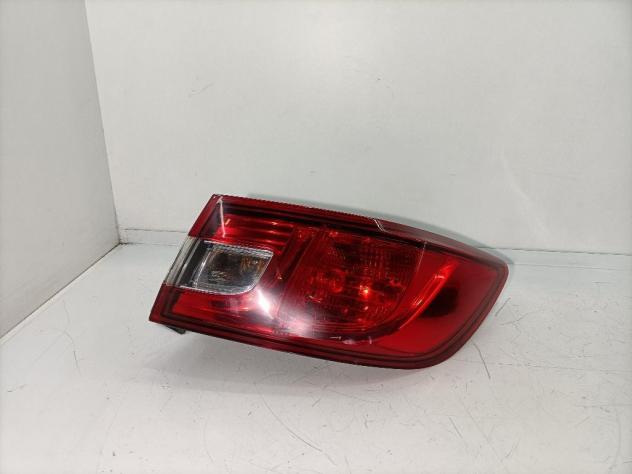 STOP FANALE POSTERIORE DESTRO RENAULT Clio Serie IV 265509846R (1219)