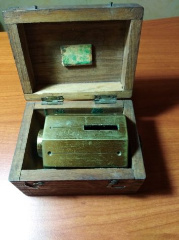 Due squadri agrimensori d'epoca e livella a bolla d'epoca - Foto 5