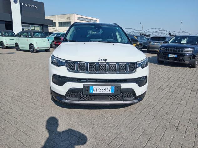 Jeep Compass e-Hybrid 1.5 Turbo MHEV T4 96kW Summit DDCT - Foto 2