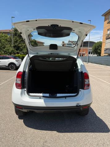 Dacia Duster 1.5 dci - NEOP. - NAV. - 12 MESI DI GARANZIA - - Foto 5