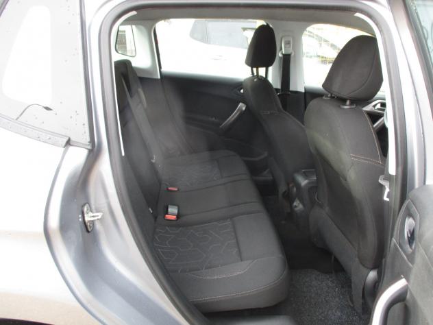 Peugeot 2008 1.6 e-HDi 92 CV FULL OPTIONAL!! 2014 - Foto 5