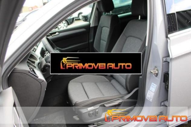 VOLKSWAGEN Passat Variant 1.5 TSI ACT DSG Style rif. 20902567 - Foto 8