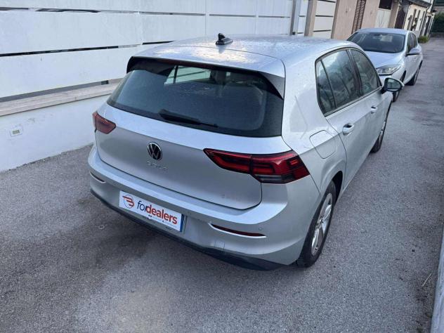 Volkswagen Golf 2.0 TDI DSG SCR Life-2022 - Foto 6