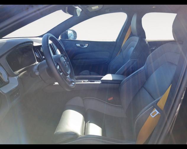 Volvo XC60 II 2022 2.0 t8 phev Ultra Dark awd auto - Foto 9