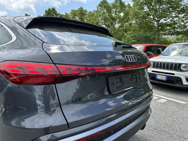 Audi Q5 II 2025 Sportback Sportback 2.0 tdi mhev+ S line edition quattro 204cv s-tr - Foto 10