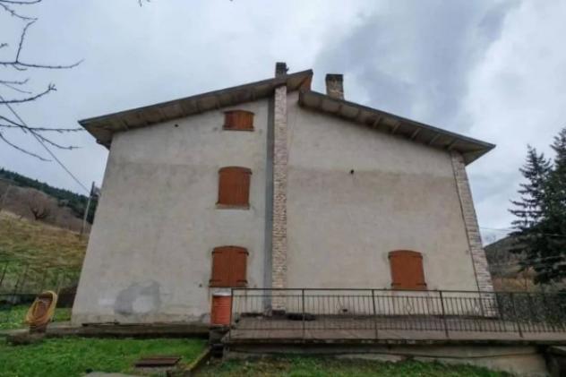 Immobile in asta di 163 m² con più di 5 locali in vendita a Fivizzano - Foto 2