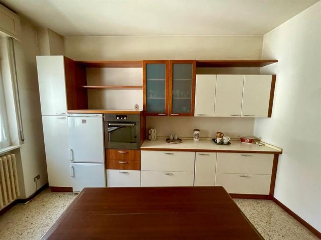 vo109 - ampio trilocale arredato ed indipendete box, cantina e soffitta - Foto 6
