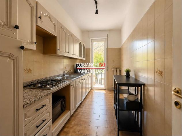 V000871 - VERBANIA, TRILOCALE CON BALCONE E GARAGE - Foto 9