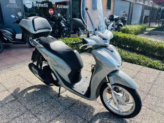 HONDA SH 150 TUTTO INCLUSO ANCHE PASSAGGIO! MINI RATE rif. 24153088