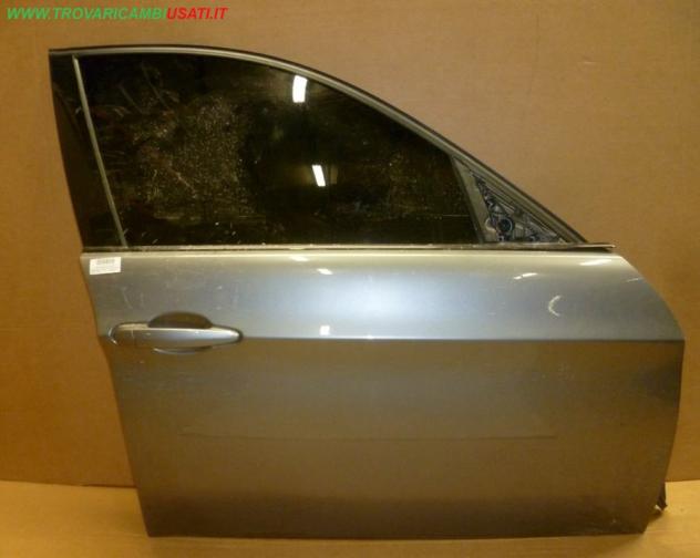 PORTA ANT.D. GRIGIO SCURO MET C/ALZ. no serratura. BMW Serie 3 E91 Touring  Carrozzeria  Lamierati esterni  Porte  Porta ant. dx. BMW - Serie 3 E90 4
