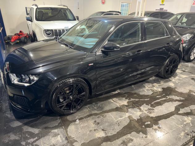 Audi A1 SPB 25 tfsi sline automatica neopatentati - Foto 2