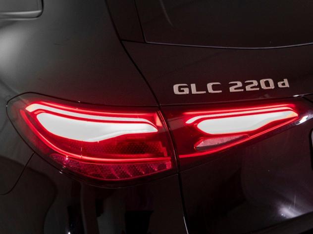 Mercedes-Benz GLC GLC 220 d 4MATIC AMG Line Advanced Plus - Foto 3