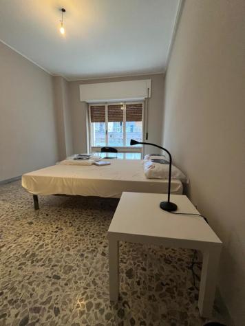 Stanza in appartamento in affitto a Napoli