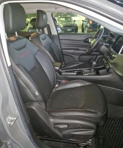 Jeep Compass 4xe 1.3 T4 PHEV 240cv Trailhawk 4xe Auto - Foto 8