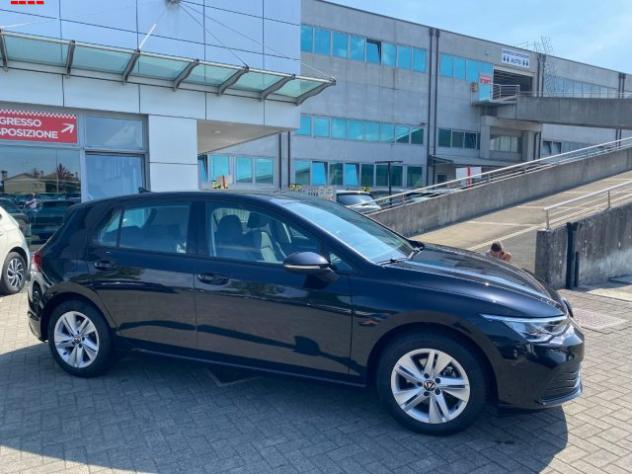 VOLKSWAGEN Golf 1.0 eTSI EVO DSG Life rif. 24059193 - Foto 3