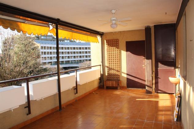 3 LOCALI QUARTIERE TERRAZZE